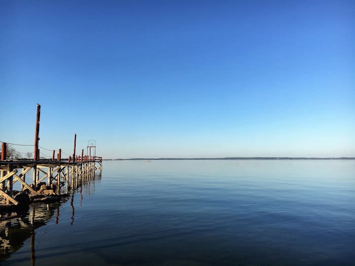 Image of Texas lake beach vacation spot at Cedar Lodge