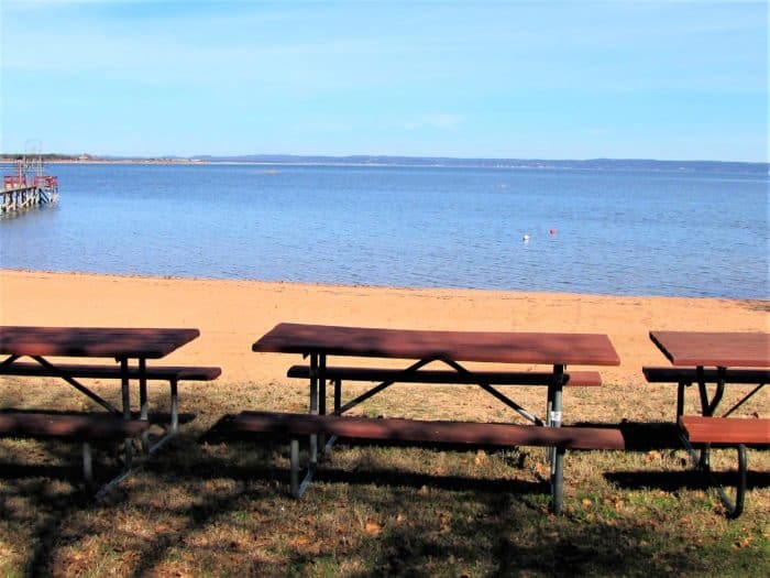 Image of private beach front at Cedar Lodge Texas cabin rentals resort.
