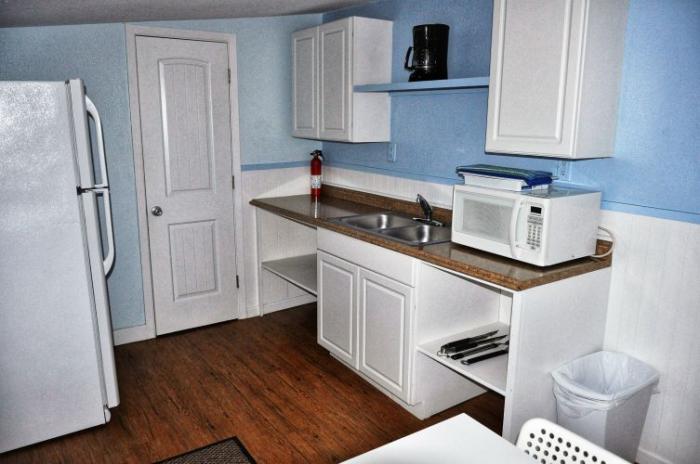 Cabin 41 Kitchenette