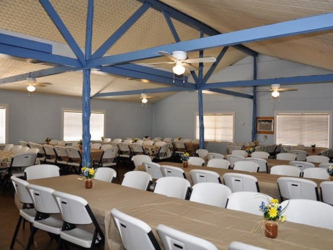 Image of the great hall interior at Cedar Lodge Texas